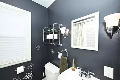 2944 N 70th St, Milwaukee, WI 53210 - Photo 31