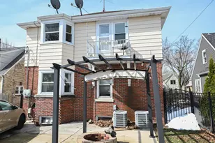 2944 N 70th St, Milwaukee, WI 53210 - Photo 41