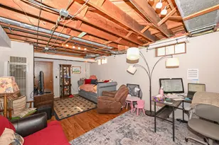 2944 N 70th St, Milwaukee, WI 53210 - Photo 37