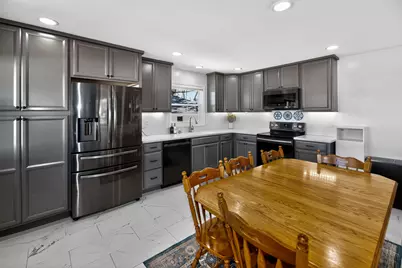 305 S Concord Rd, Oconomowoc, WI 53066 - Photo 9