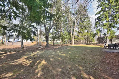 145  Lynnwood Ln, Brookfield, WI 53005 - Photo 31