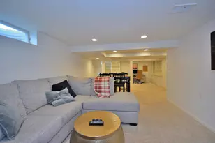 145 Lynnwood Ln, Brookfield, WI 53005 - Photo 25