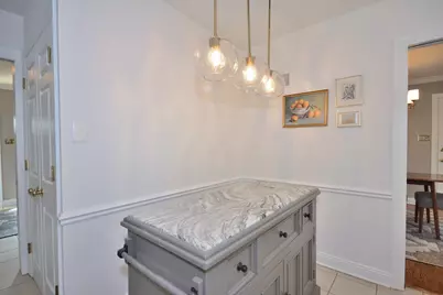 145  Lynnwood Ln, Brookfield, WI 53005 - Photo 11