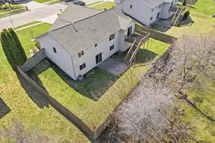 213 Wollet Dr, Fort Atkinson, WI 53538 - Photo 5