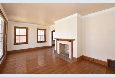 1213 E Kensington Blvd #1215, Shorewood, WI 53211 - Photo 5