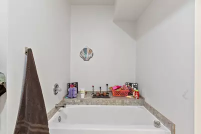 511  1st St, Menominee, MI 49858 - Photo 23