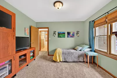 2315 S Lombardy Ln, New Berlin, WI 53151 - Photo 25