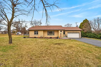 2315 S Lombardy Ln, New Berlin, WI 53151 - Photo 33