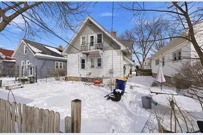 2217 S 67th Pl #2219, West Allis, WI 53219 - Photo 7