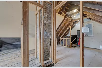 2132 S 23rd St #2132A, Milwaukee, WI 53215 - Photo 15