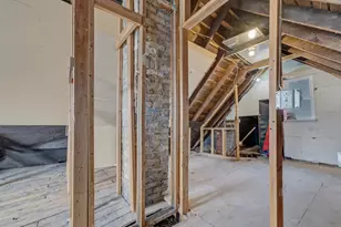 2132 S 23rd St, Milwaukee, WI 53215 - Photo 15