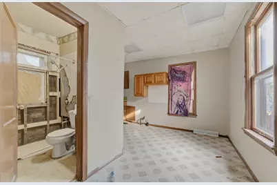 2132 S 23rd St #2132A, Milwaukee, WI 53215 - Photo 11