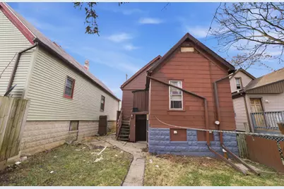 2132 S 23rd St #2132A, Milwaukee, WI 53215 - Photo 23