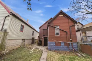 2132 S 23rd St, Milwaukee, WI 53215 - Photo 23