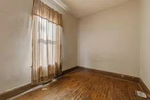 2132 S 23rd St, Milwaukee, WI 53215 - Photo 5