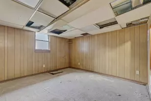 2132 S 23rd St, Milwaukee, WI 53215 - Photo 19