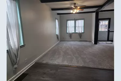 2011  Geneva St, Racine, WI 53402 - Photo 5