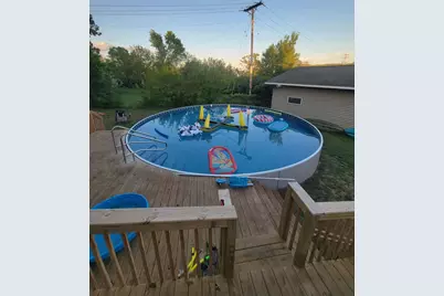 749  Domke St, Onalaska, WI 54650 - Photo 9