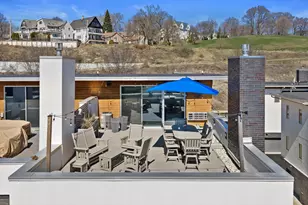 1975 N Riverwalk Way, Milwaukee, WI 53212 - Photo 37