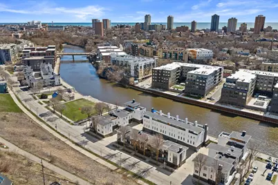 1975 N Riverwalk Way #11, Milwaukee, WI 53212 - Photo 41