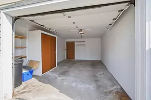 W240n2500 E Parkway Meadow Cir, Pewaukee, WI 53072 - Photo 23