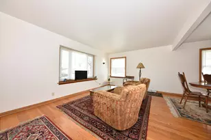 4859 N 105th St, Milwaukee, WI 53225 - Photo 7