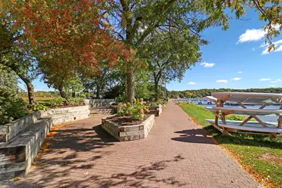 91  Potawatomi Rd #L - 111, Williams Bay, WI 53191 - Photo 17