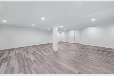 2626 W Ranch Rd, Mequon, WI 53092 - Photo 27