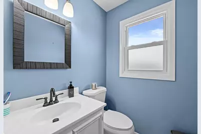 2626 W Ranch Rd, Mequon, WI 53092 - Photo 25