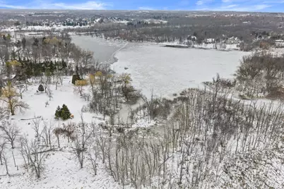 2626 W Ranch Rd, Mequon, WI 53092 - Photo 33