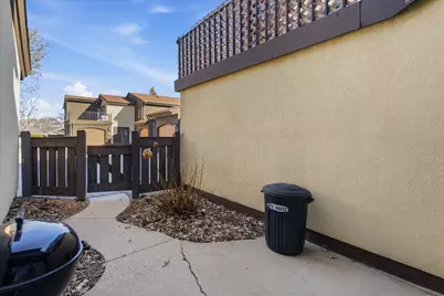 5270  Somerset Ln #S, Greenfield, WI 53221 - Photo 31