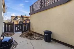 5270 Somerset Ln, Greenfield, WI 53221 - Photo 31