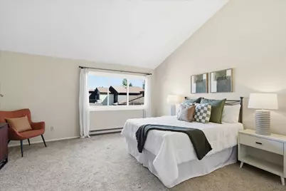 5270  Somerset Ln #S, Greenfield, WI 53221 - Photo 15