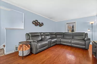 2858 S 53rd St, Milwaukee, WI 53219 - Photo 5