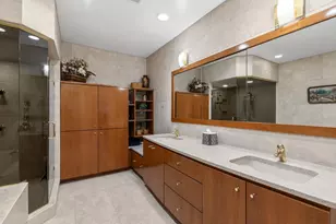 12434 N Golf Dr, Mequon, WI 53092 - Photo 17