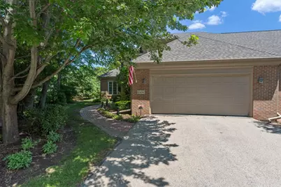 12434 N Golf Dr, Mequon, WI 53092 - Photo 37