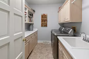 12434 N Golf Dr, Mequon, WI 53092 - Photo 25