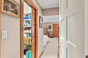 12434 N Golf Dr, Mequon, WI 53092 - Photo 23