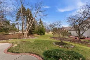 12434 N Golf Dr, Mequon, WI 53092 - Photo 33