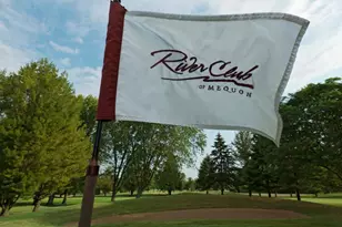 12434 N Golf Dr, Mequon, WI 53092 - Photo 41