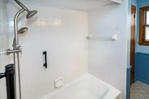 2629 S 94th St, West Allis, WI 53227 - Photo 25