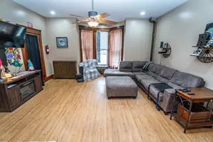 308 Kettle Moraine Dr, Slinger, WI 53086 - Photo 5