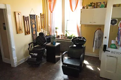 308  Kettle Moraine Dr, Slinger, WI 53086 - Photo 11