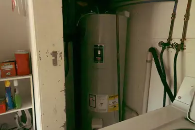 308  Kettle Moraine Dr, Slinger, WI 53086 - Photo 41