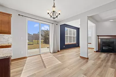 1711  Cloverview St, West Bend, WI 53095 - Photo 13