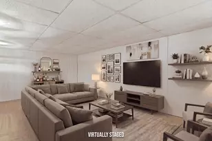 330 Kennedy St, Valders, WI 54245 - Photo 15