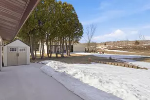 330 Kennedy St, Valders, WI 54245 - Photo 21