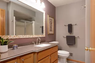 N29W22090 Kathryn Ct, Pewaukee, WI 53186 - Photo 19