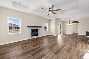 1810 Horseshoe Ln, Slinger, WI 53086 - Photo 13