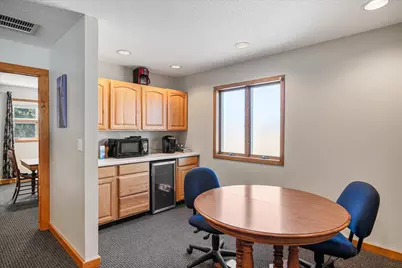 121 E Terhune St, Viroqua, WI 54665 - Photo 9